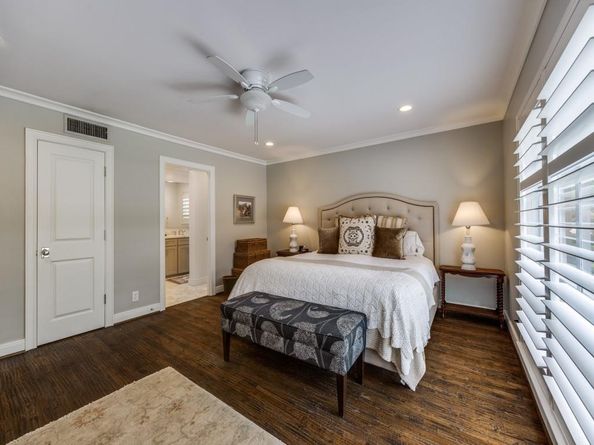 6151  Bandera Avenue  B, Dallas Texas 75225