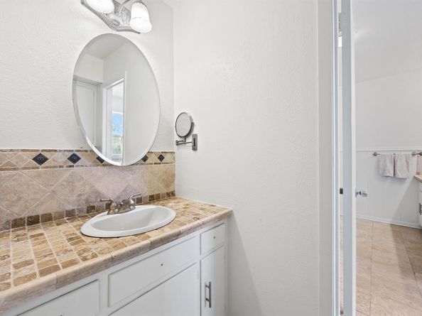 7609  Spring Valley Road , Dallas Texas 75254