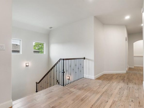 6211  Velasco Avenue , Dallas Texas 75214