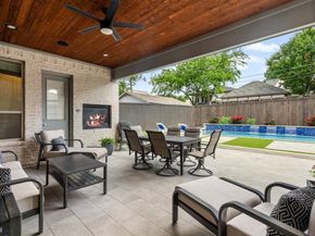 6211  Velasco Avenue , Dallas Texas 75214