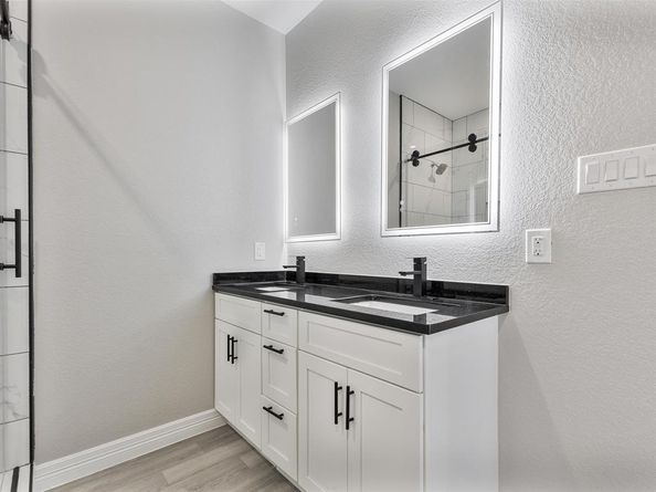 1101  Stella Street , Fort Worth Texas 76104