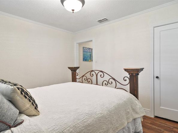 3712  Shelby Drive , Fort Worth Texas 76109