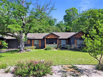 3712  Shelby Drive 