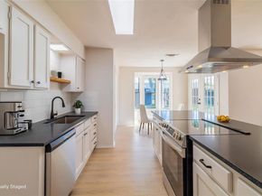 220  Jeaneta Avenue , Benbrook Texas 76126