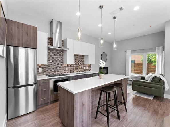 123  Merritt Street  14, Fort Worth Texas 76114