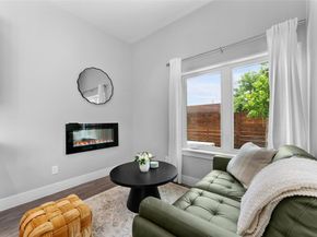 123  Merritt Street  14, Fort Worth Texas 76114