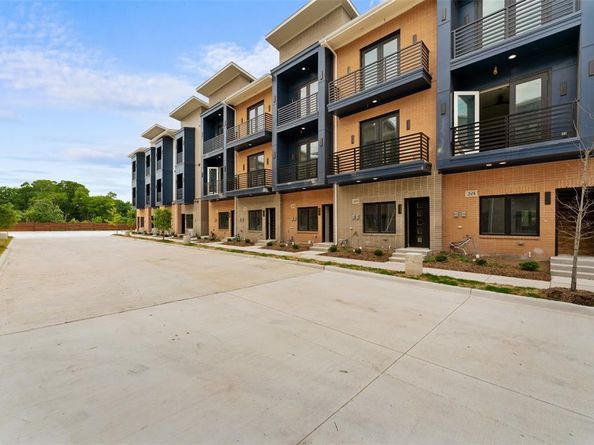 123  Merritt Street  14, Fort Worth Texas 76114