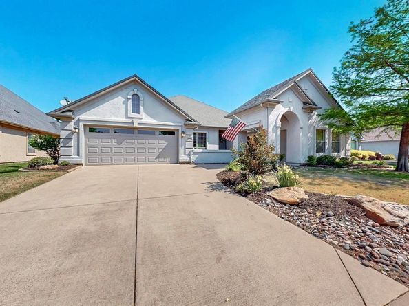 10000  Soriano Street , Denton Texas 76207