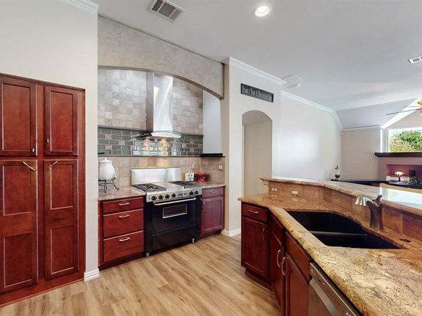 10000  Soriano Street , Denton Texas 76207