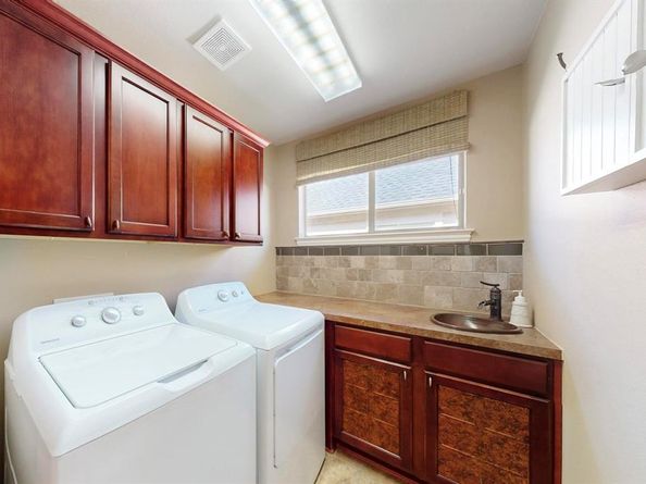 10000  Soriano Street , Denton Texas 76207