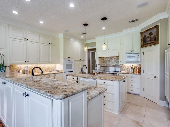 6001  Laurel Valley Court , Fort Worth Texas 76132