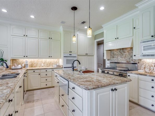 6001  Laurel Valley Court , Fort Worth Texas 76132
