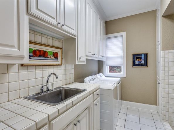 6001  Laurel Valley Court , Fort Worth Texas 76132