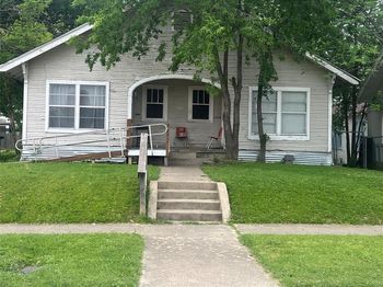 832  Elmwood Avenue 