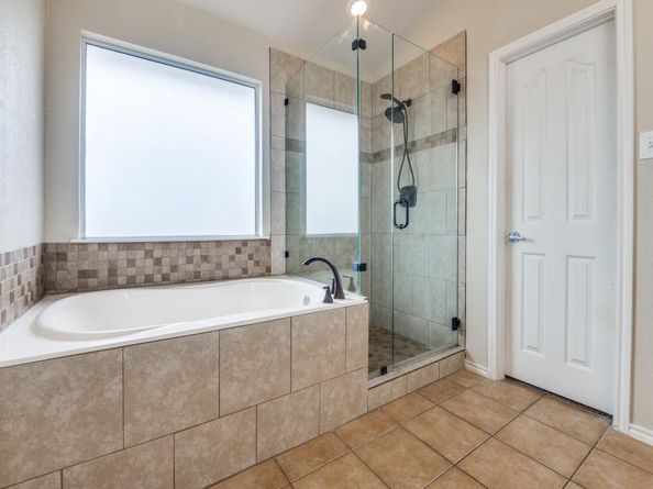 10872  Hawks Landing Road , Fort Worth Texas 76052