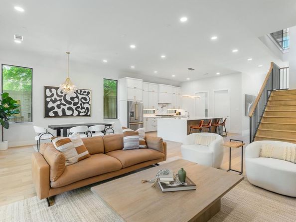 9409  Lenel Place , Dallas Texas 75220