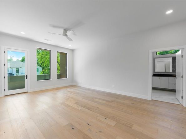 9409  Lenel Place , Dallas Texas 75220