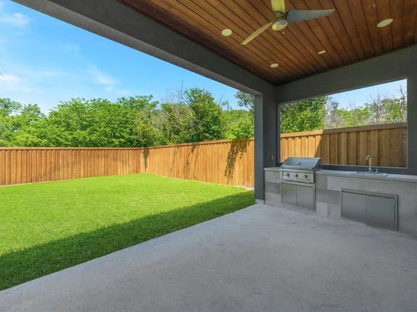 9409  Lenel Place , Dallas Texas 75220