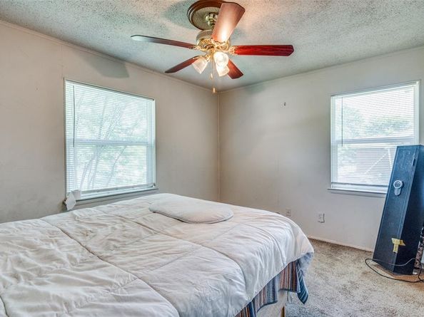 4744  Richard Street , Forest Hill Texas 76119