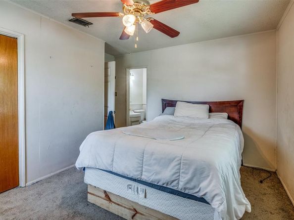4744  Richard Street , Forest Hill Texas 76119