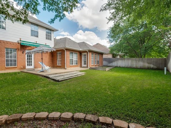 6308  Bittersweet Drive , Arlington Texas 76001