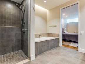 2408  Victory Park Lane  1131, Dallas Texas 75219