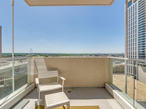 2408  Victory Park Lane  1131, Dallas Texas 75219