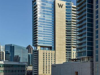 2408  Victory Park Lane 