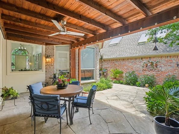 4134  Walnut Meadow Lane , Dallas Texas 75229