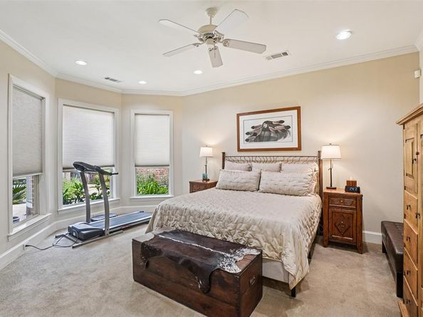 4134  Walnut Meadow Lane , Dallas Texas 75229