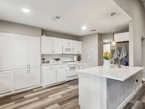 434  Jamestown Drive , Garland Texas 75043