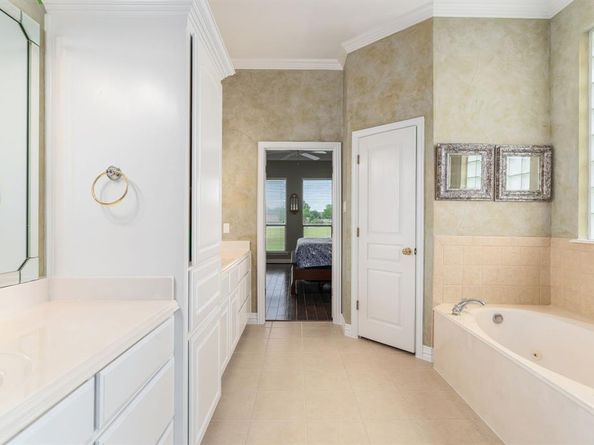 11109  Brook Green Lane , Haslet Texas 76052