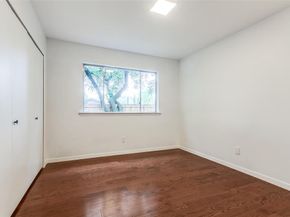 2718  Running Brook Lane , Dallas Texas 75228