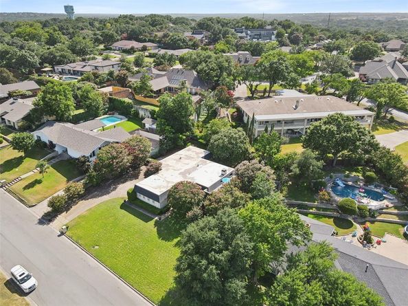 6  Crosslands Road , Benbrook Texas 76132