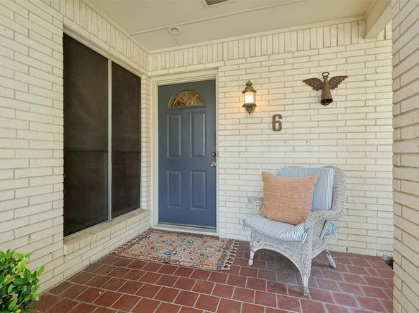6  Crosslands Road , Benbrook Texas 76132