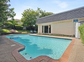 6  Crosslands Road , Benbrook Texas 76132