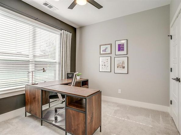 2818  Addison Park Lane , Fort Worth Texas 76110