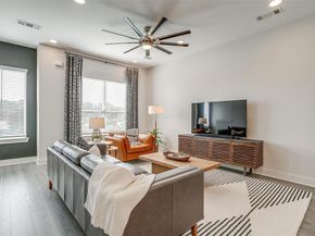 2818  Addison Park Lane , Fort Worth Texas 76110