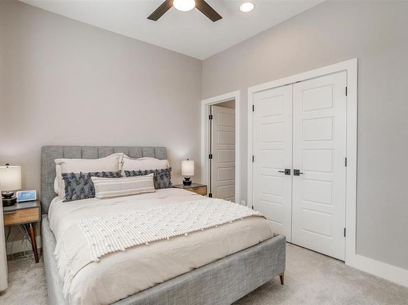2818  Addison Park Lane , Fort Worth Texas 76110