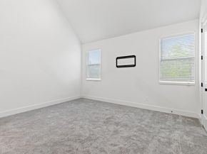 1147 N Madison Avenue  104, Dallas Texas 75208
