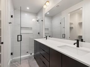 1147 N Madison Avenue  104, Dallas Texas 75208
