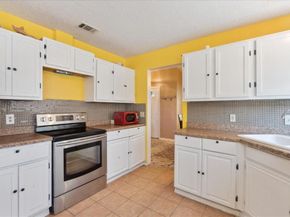 919  Brae Loch Drive , Dallas Texas 75217