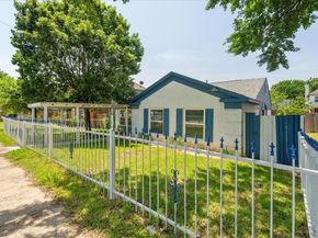 919  Brae Loch Drive , Dallas Texas 75217