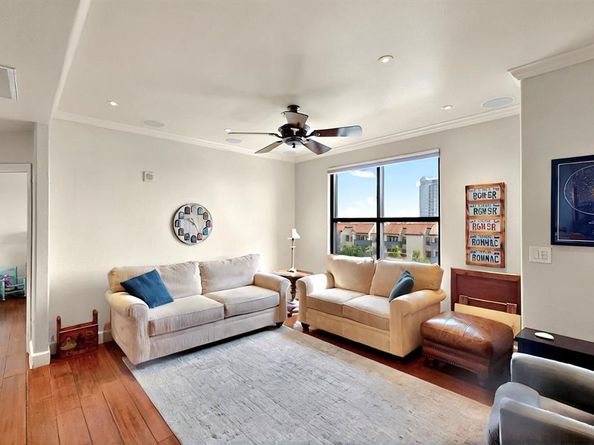 330  Las Colinas Boulevard E 602, Irving Texas 75039