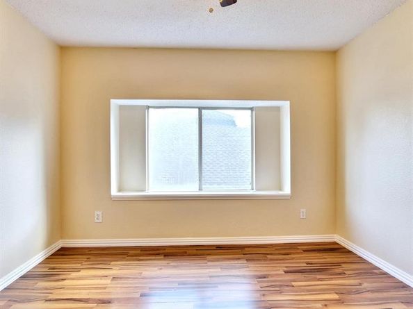 5744  Chelmsford Trail , Arlington Texas 76018