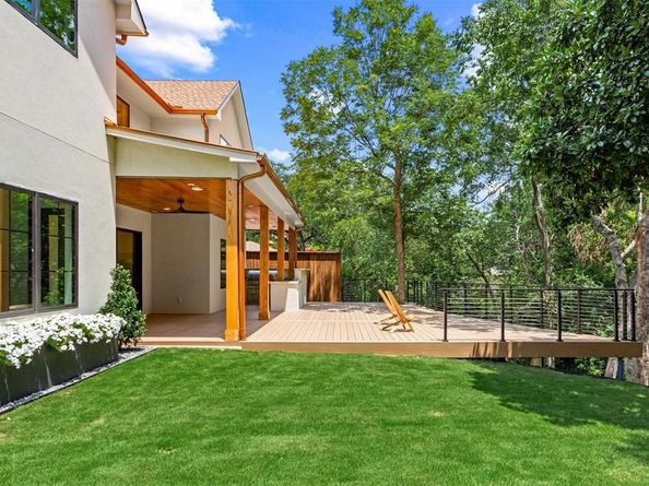 6446  Lange Circle , Dallas Texas 75214