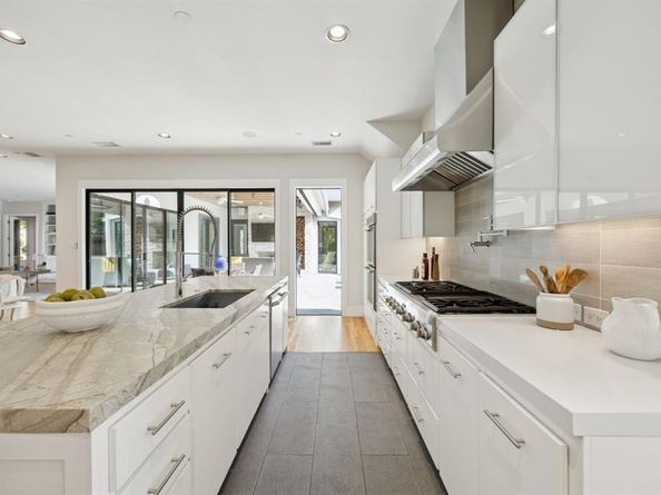 6130  Del Roy Drive , Dallas Texas 75230