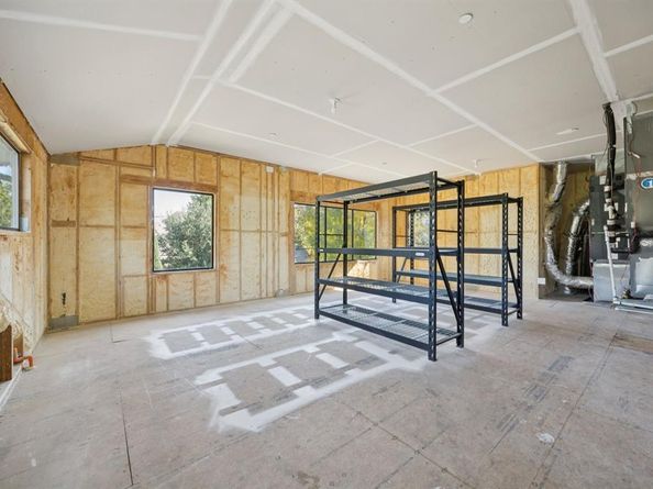 6130  Del Roy Drive , Dallas Texas 75230