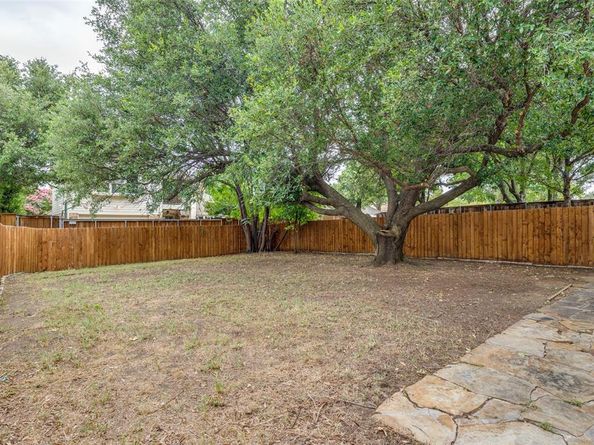 4212  joshua Lane , Dallas Texas 75287