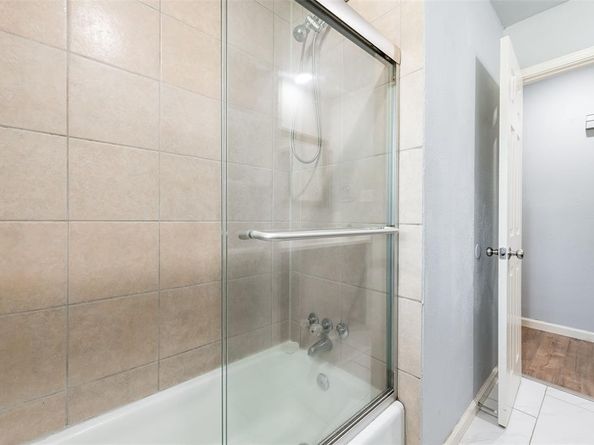 515  Brynmawr Court , Arlington Texas 76014